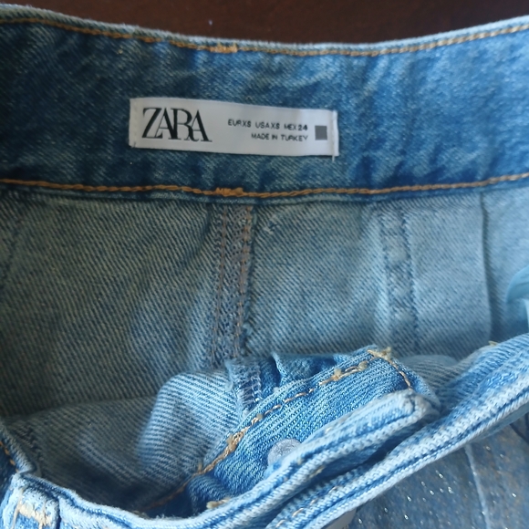 Zara Blue Denim Skirt - Picture 2 of 4